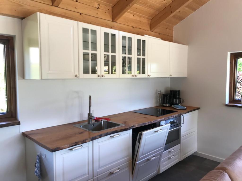 Heerlijk Huisje Vlakbij De Duinen Van Oostvoorne Exterior foto